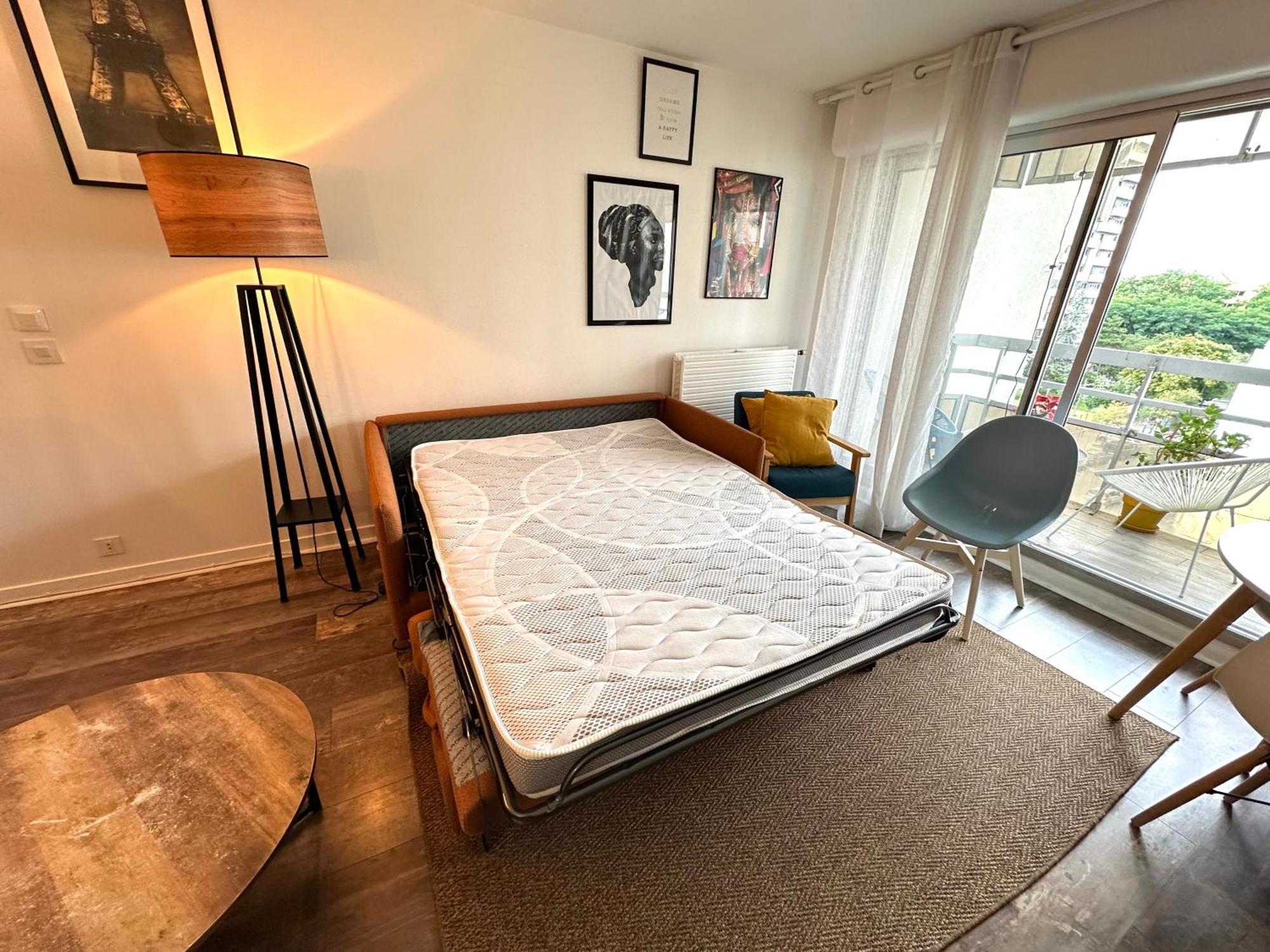 Cosy Duplex Avec Parking A Paris 19 By Immo Kit Bnb Exterior foto