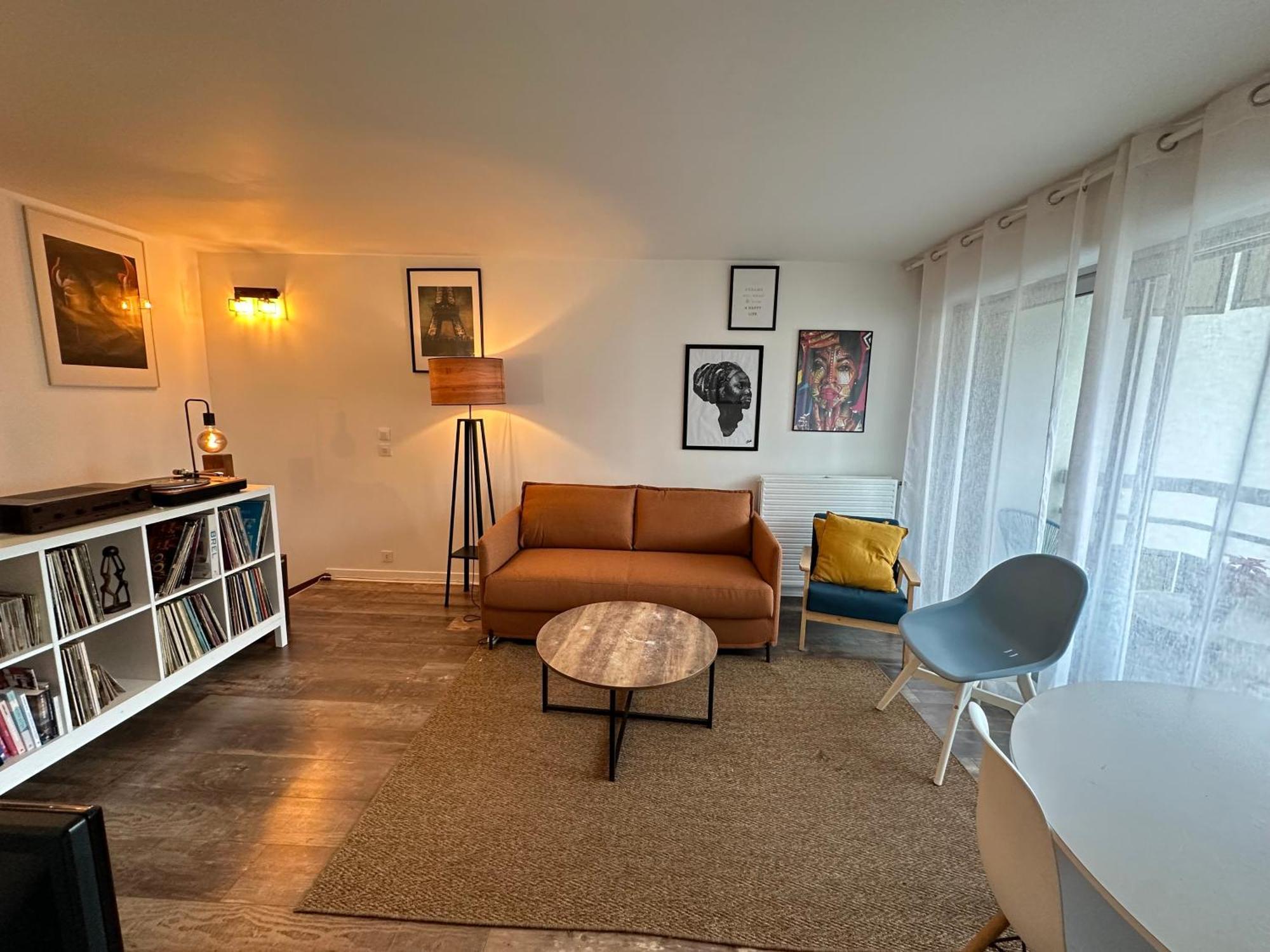 Cosy Duplex Avec Parking A Paris 19 By Immo Kit Bnb Exterior foto